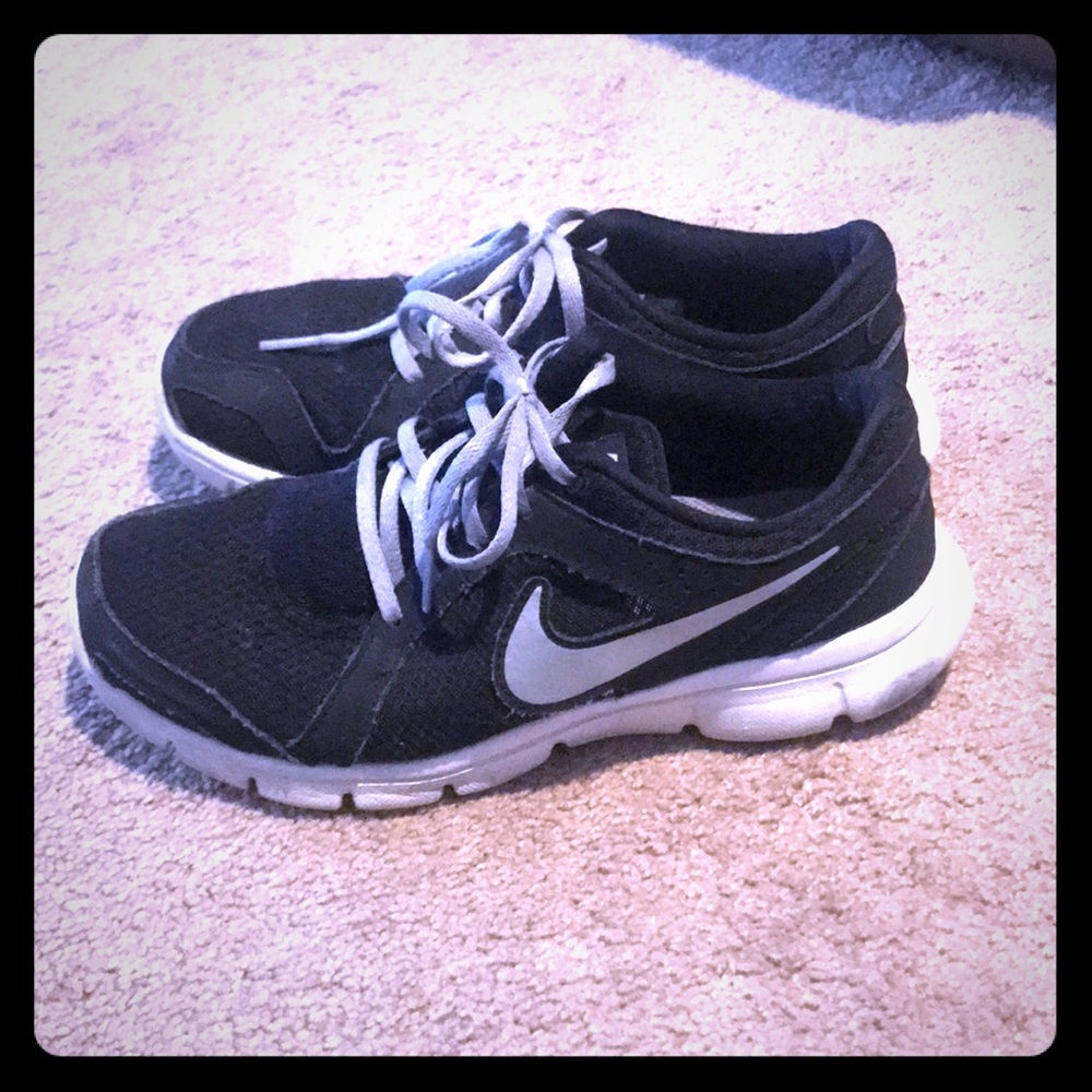 Nike Flex Experience RN2 sneakers